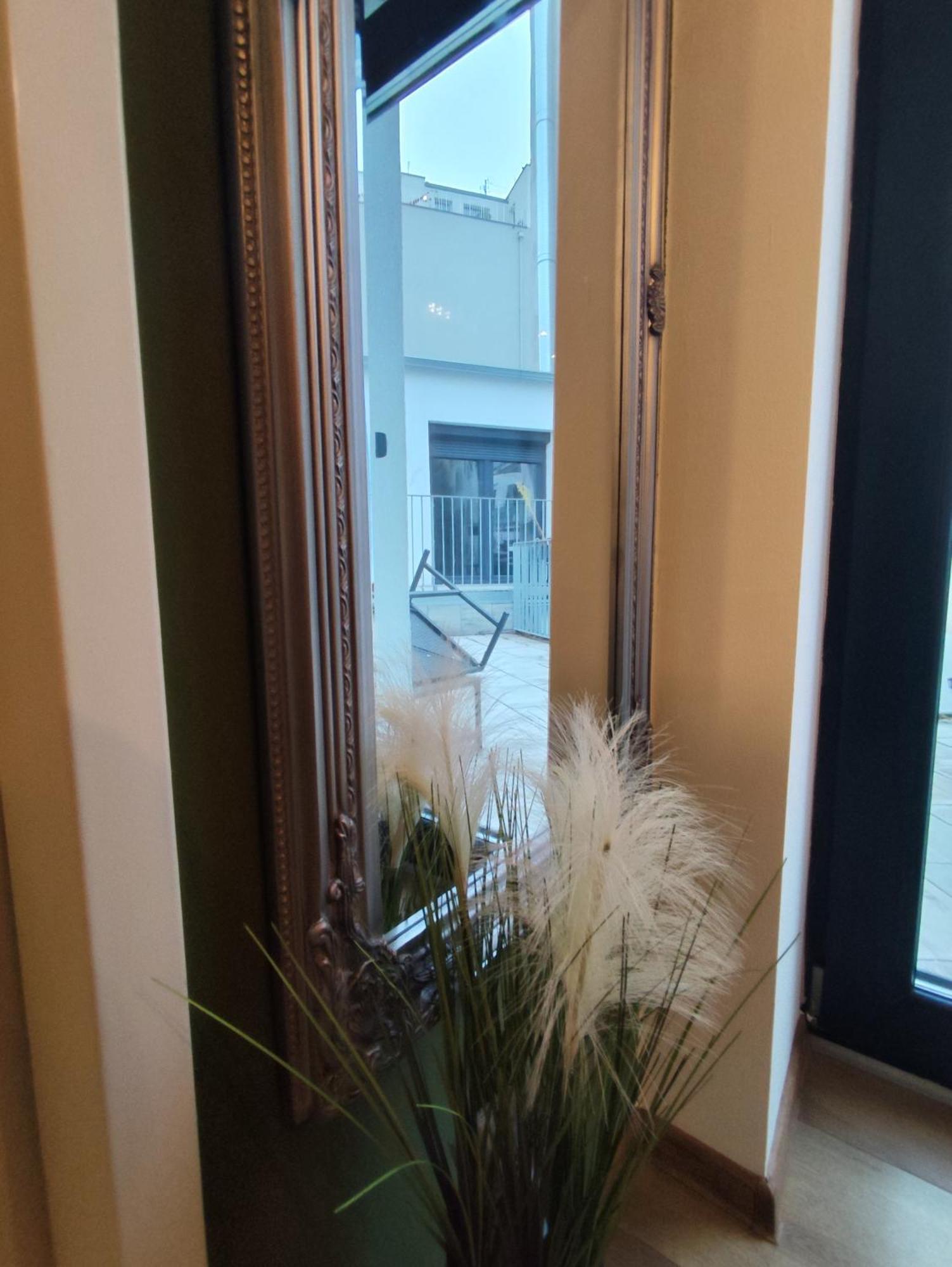 Cozy Apartments In Central Location With Free Parking Wenen Buitenkant foto