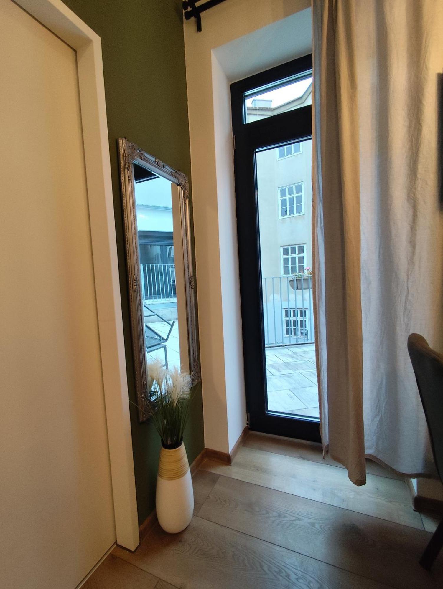 Cozy Apartments In Central Location With Free Parking Wenen Buitenkant foto